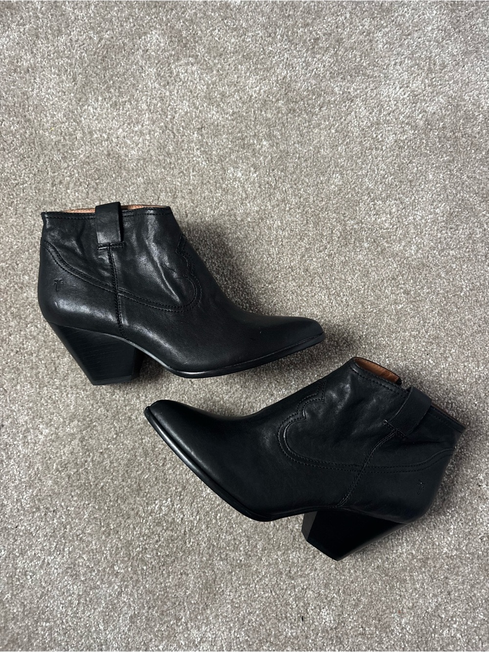 FRYE Reina NWOT Classic Black Leather Ankle Boots - Women's Pointed Heel